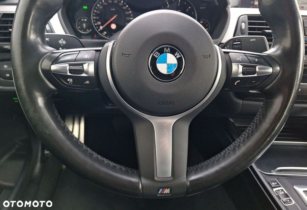 BMW Seria 3 320d xDrive mHEV M Sport - 24