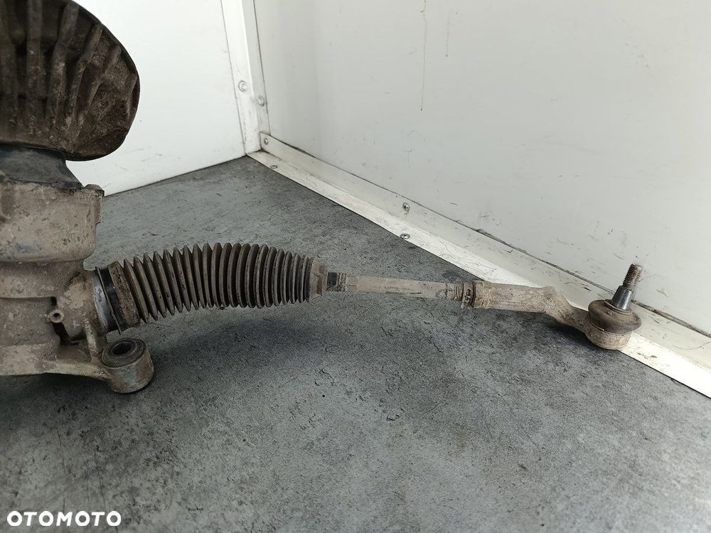 MAGLOWNICA PRZEKŁADNIA  ELEKTRYCZNA FORD FOCUS III CV6C3D070LE A0040345 1.0 - 2
