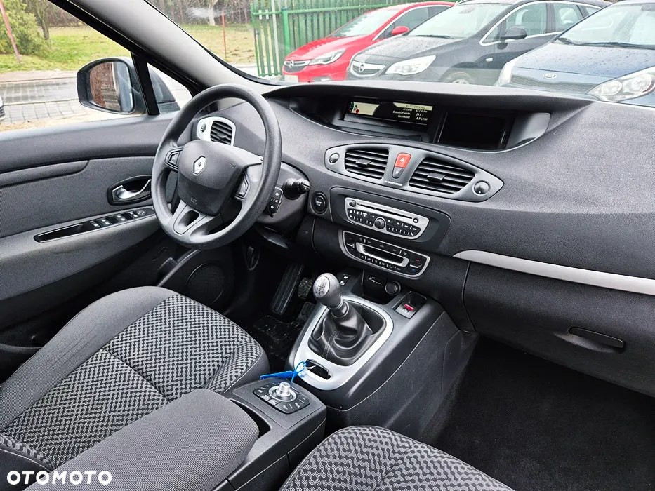 Renault Scenic 1.6 16V 110 TomTom Edition - 34