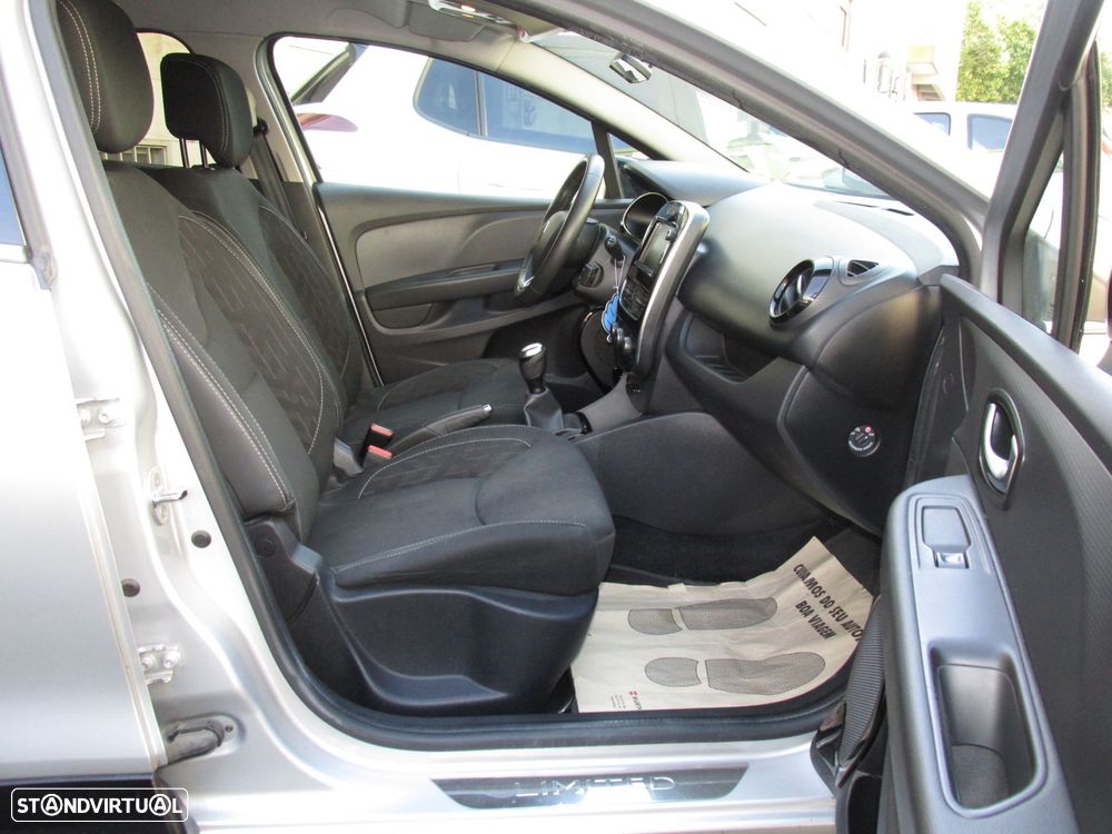 Renault Clio Sport Tourer 0.9 TCe Limited - 14