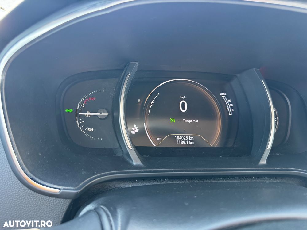 Renault Megane - 8