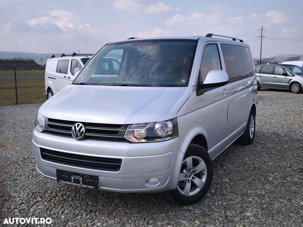 Volkswagen Caravelle - 20
