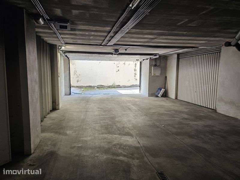 Garagem independente. - Grande imagem: 2/4