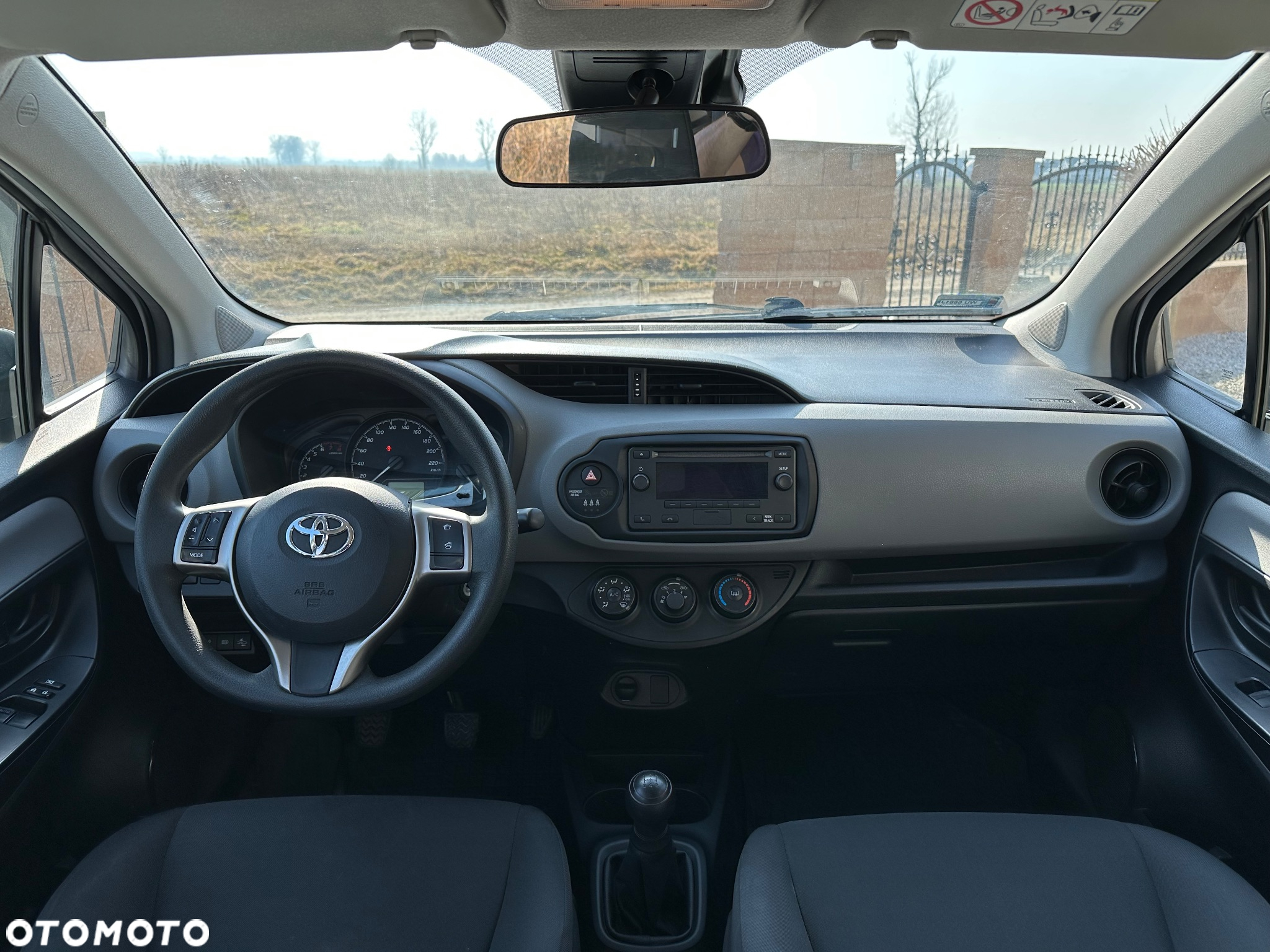 Toyota Yaris 1.0 Life - 18