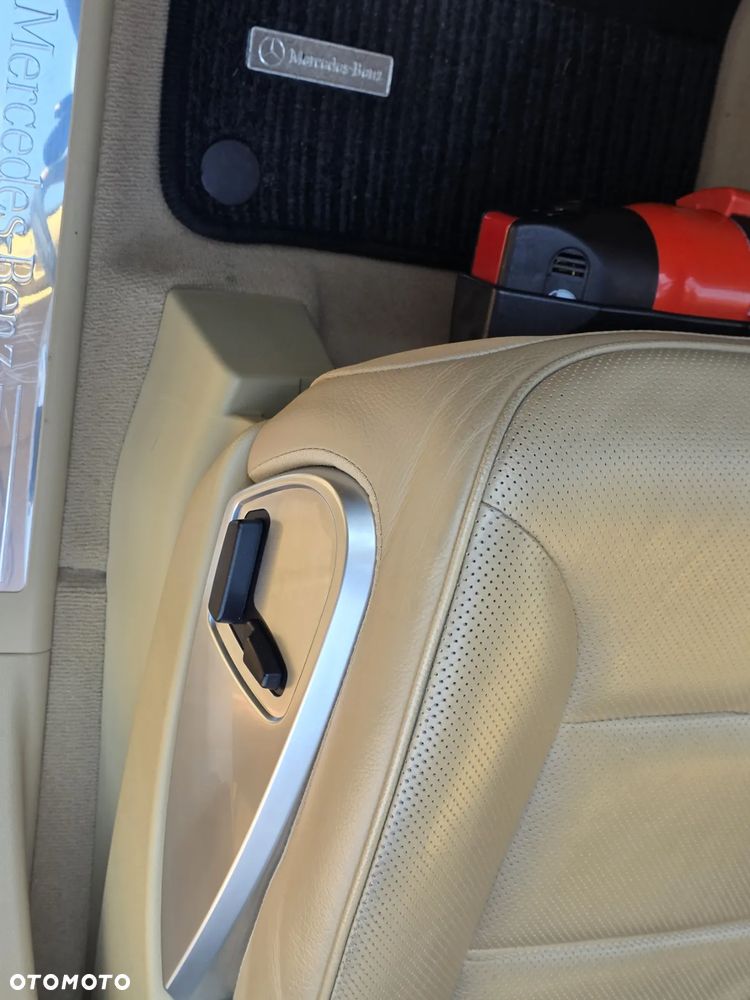 Mercedes-Benz ML - 13