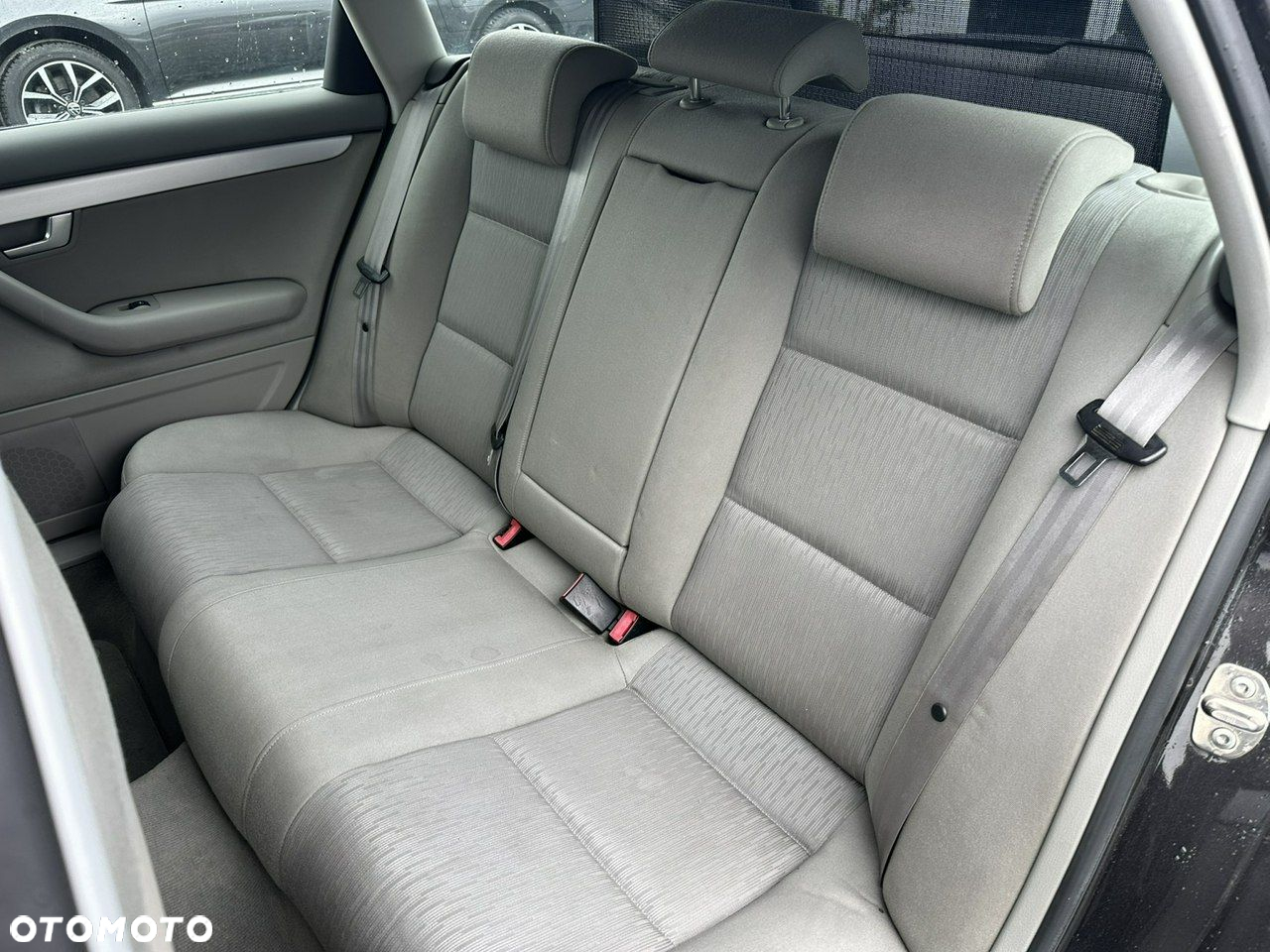 Audi A4 Avant 2.0 TDI DPF multitronic - 16