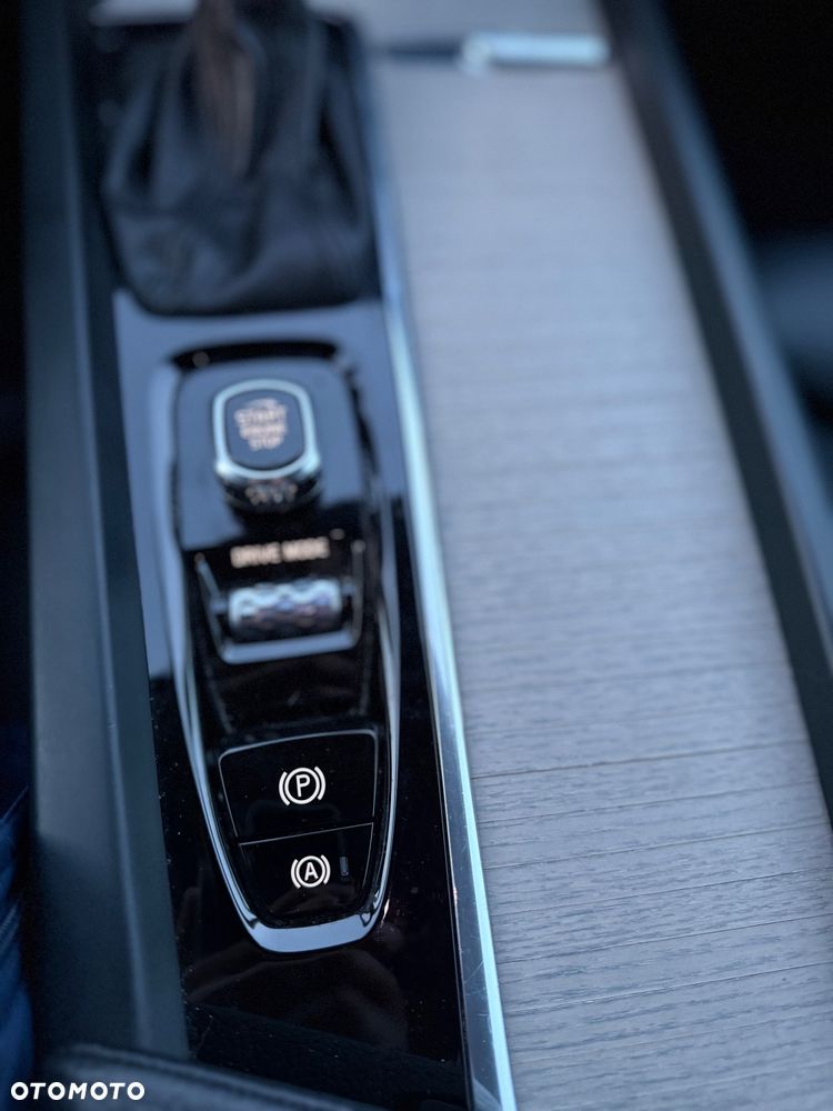 Volvo XC 60 T5 AWD Geartronic Inscription - 18