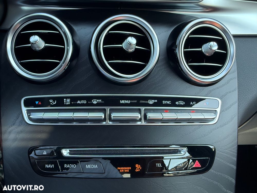 Mercedes-Benz GLC Coupe 220 d 4Matic 9G-TRONIC AMG Line - 10