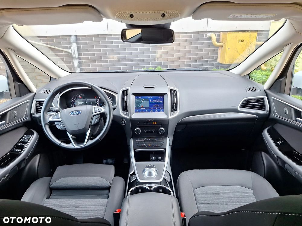 Ford S-Max 2.0 EcoBlue Titanium - 39