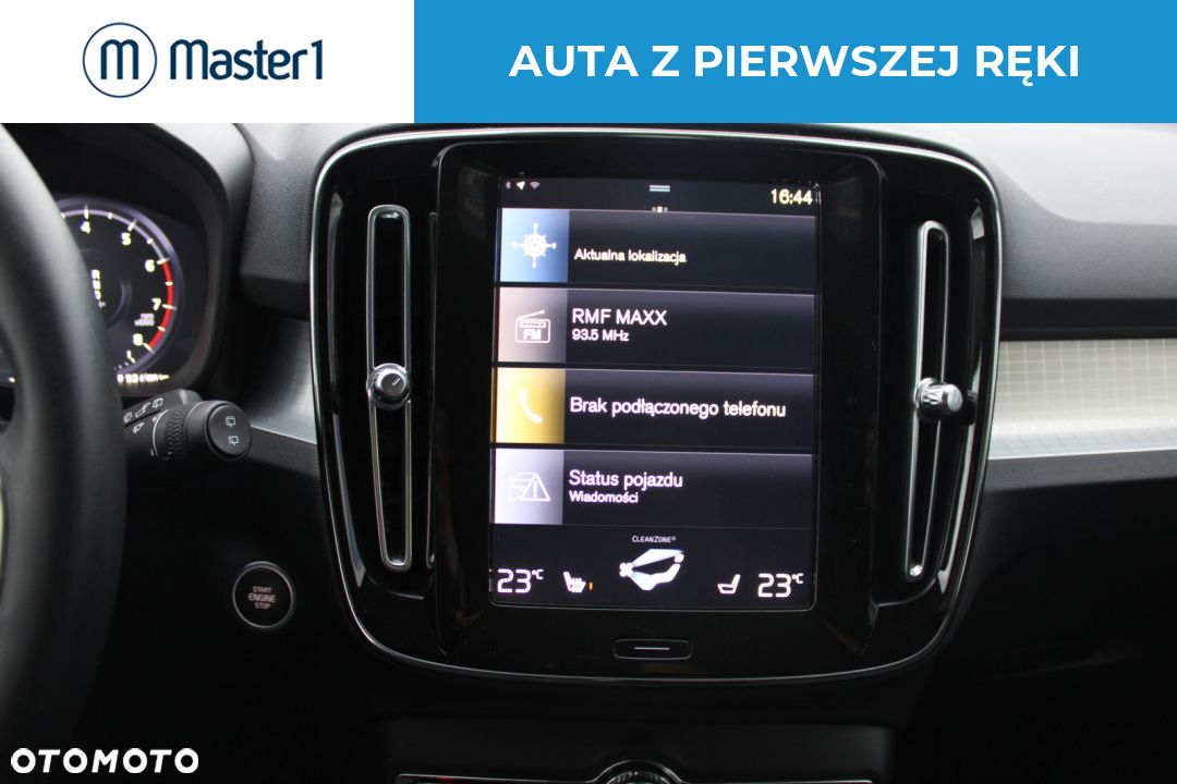 Volvo XC 40 T3 Momentum Pro - 18