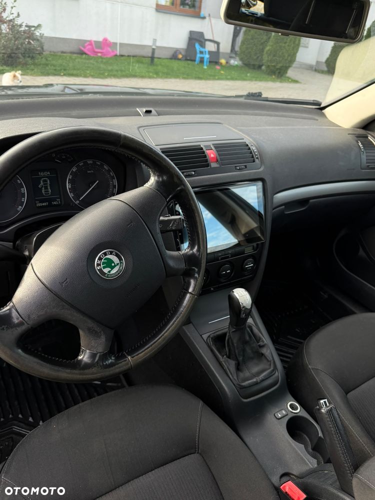 Skoda Octavia - 9