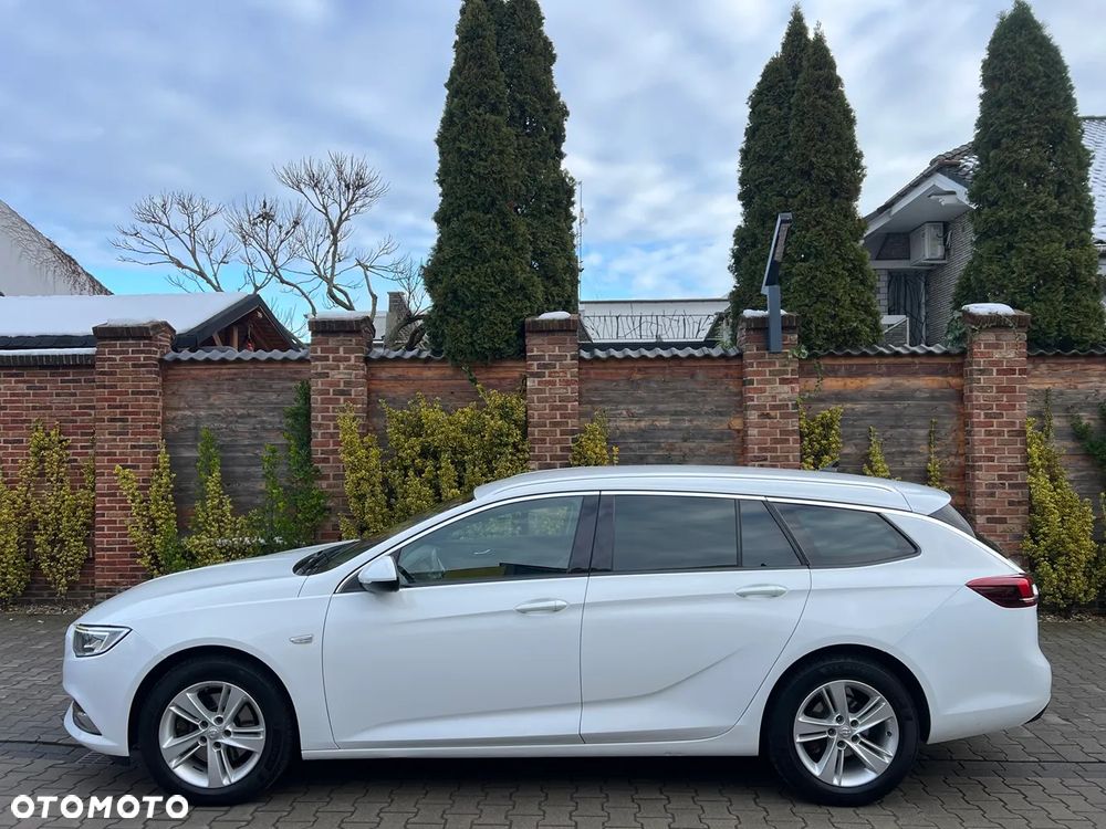 Opel Insignia - 12