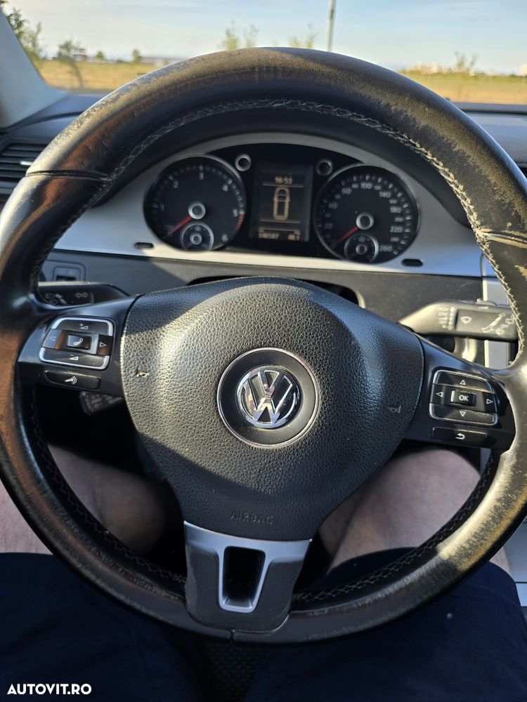 Volkswagen Passat 2.0 TDI Comfortline DPF - 16