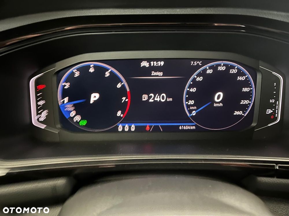 Volkswagen T-Roc 1.5 TSI R-Line DSG - 26