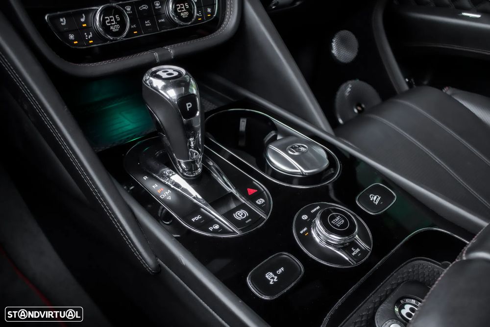 Bentley Bentayga Hybrid - 23