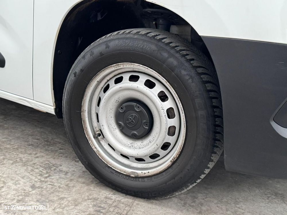 Toyota Proace City - 14