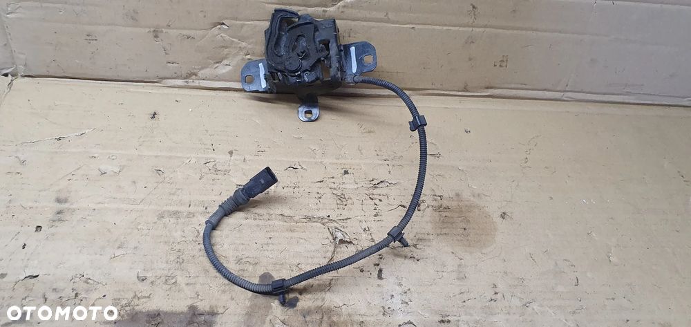 Zamek rygiel maski przód VW Golf IV 1J0823509C 1J0823509D - 1