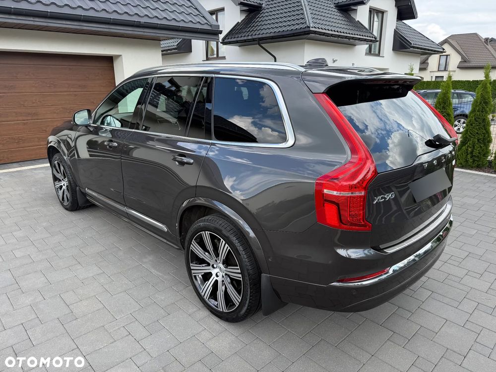 Volvo XC 90 - 8