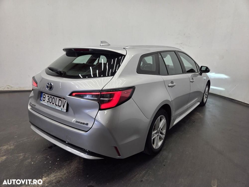 Toyota Corolla 1.8 Hybrid Comfort - 4