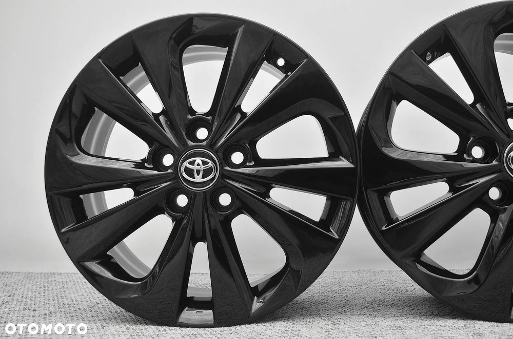 Felgi 7x17 5x114.3 Toyota Corolla Avensis Camry RAV4 C-HR Auris HighLander - 5