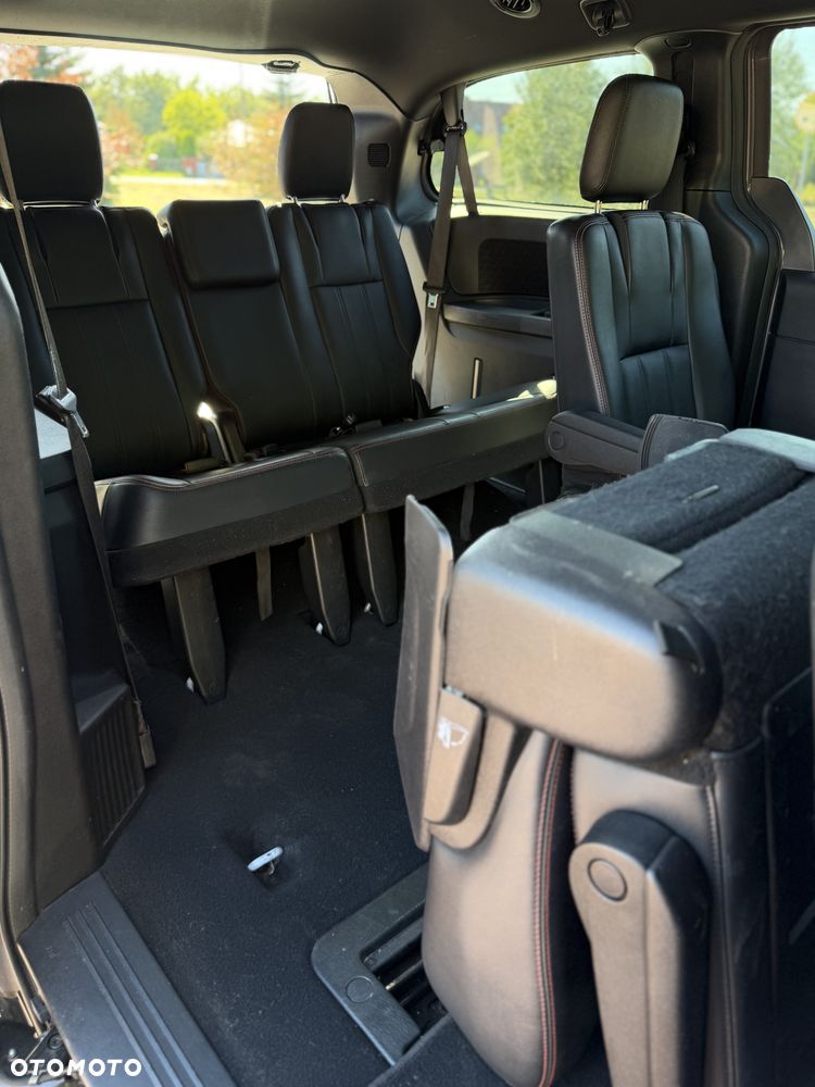 Dodge Grand Caravan 3.6 Express - 31