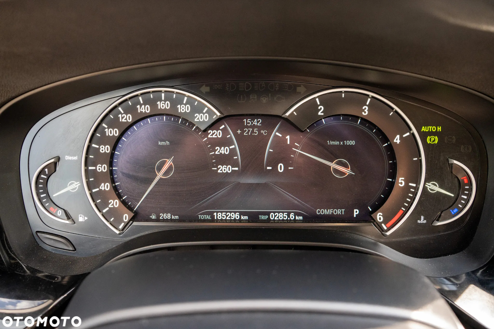 BMW Seria 5 520d Luxury Line - 15