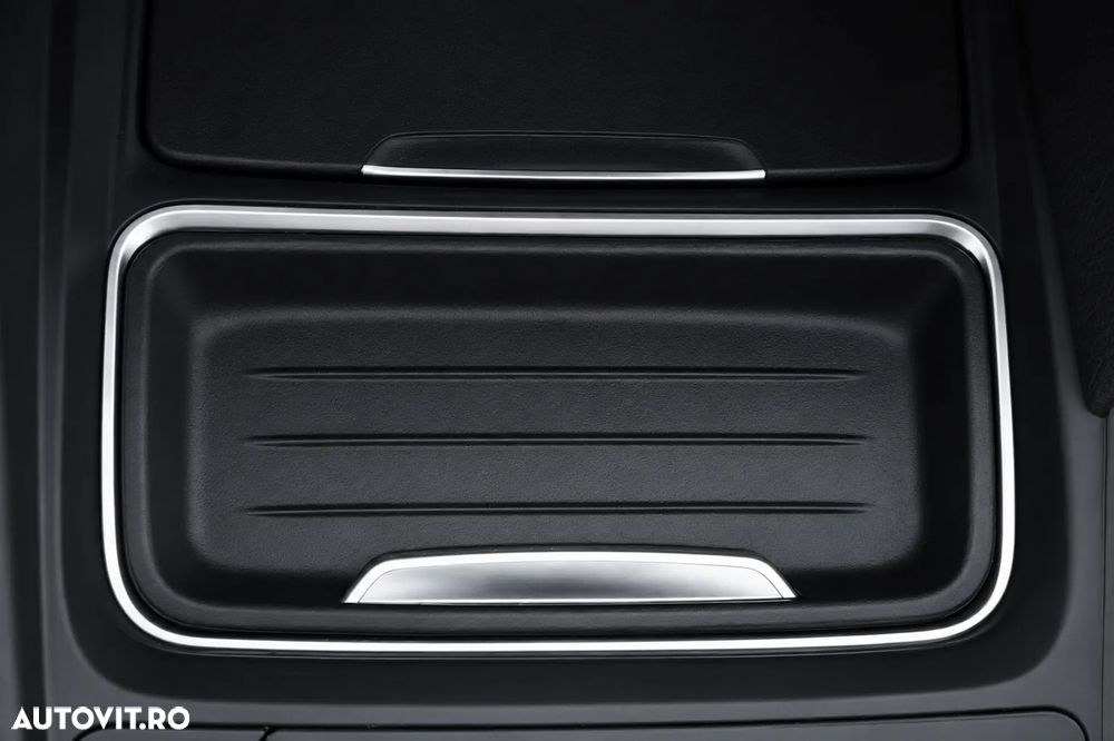 BMW Seria 3 - 35
