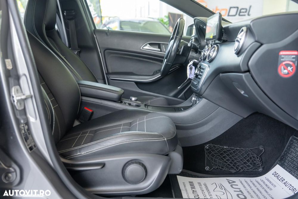 Mercedes-Benz A 200 CDI 4Matic 7G-DCT - 15