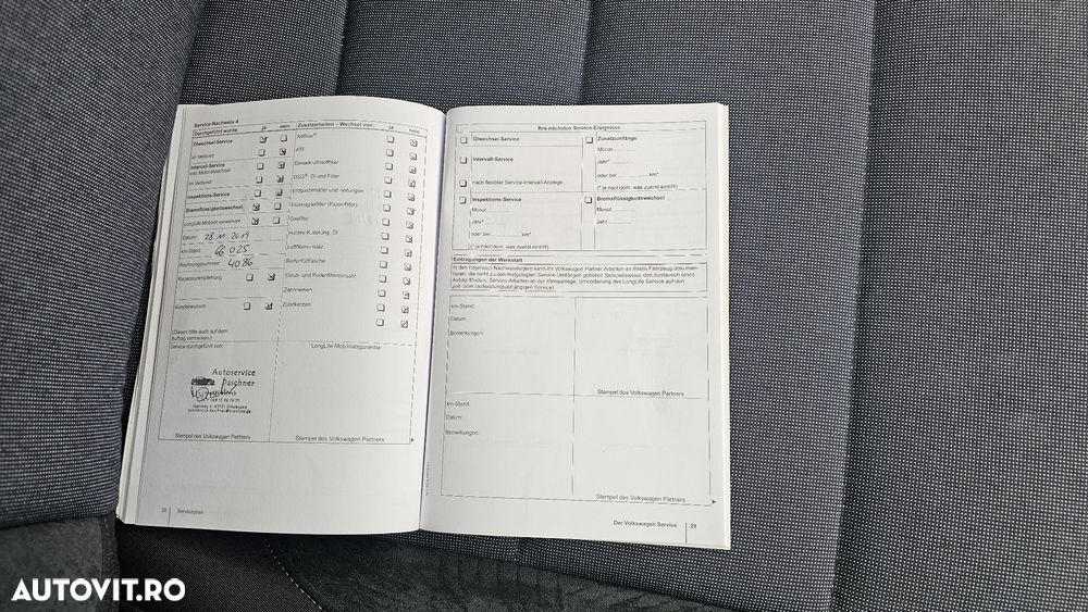 Volkswagen Golf 1.4 TSI DSG Style - 29