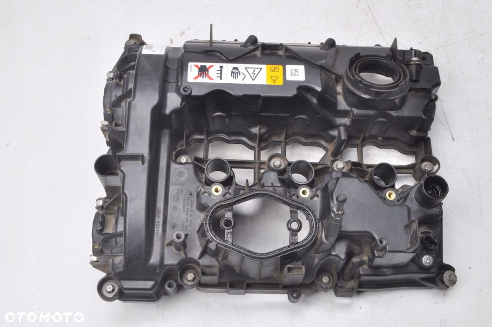 MINI F56 1.5 12V POKRYWA ZAWORÓW 8631744 - 1