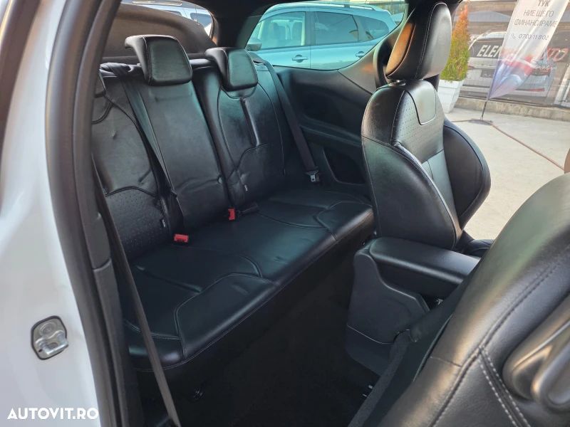 Citroën DS3 THP 155 So Paris - 9