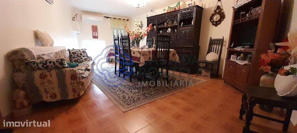 Moradia T2 Mobilada - Grande imagem: 3/8
