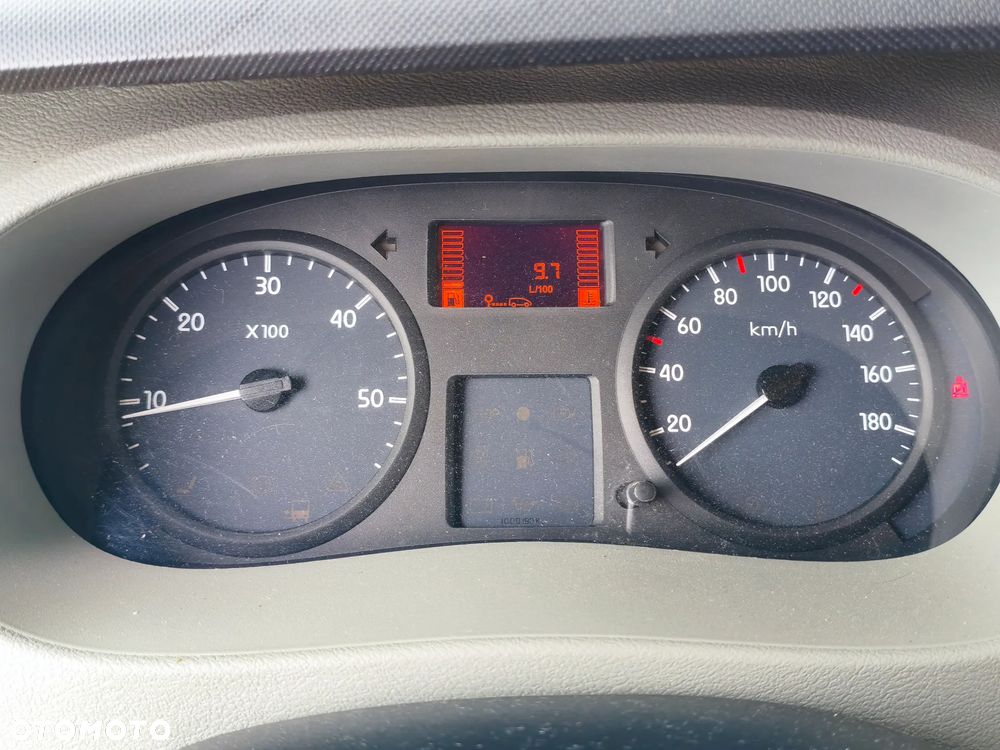Renault Master Knaus - 13