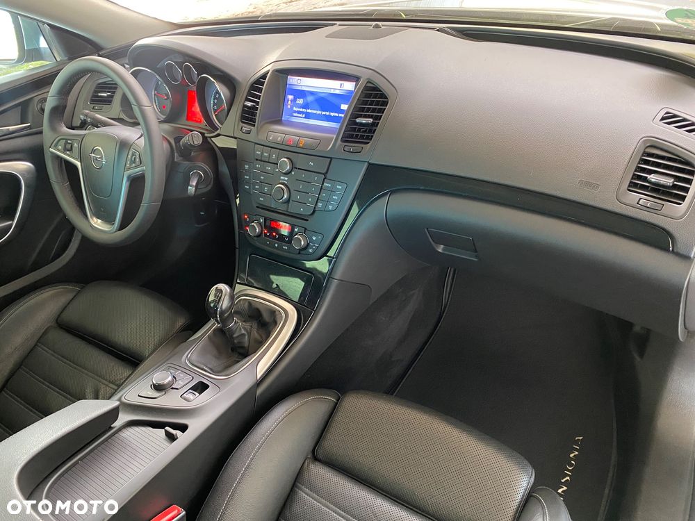 Opel Insignia - 12