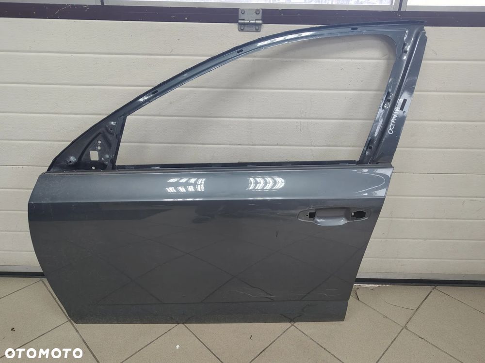 Skoda Octavia III 3 drzwi przednie lewe - 1
