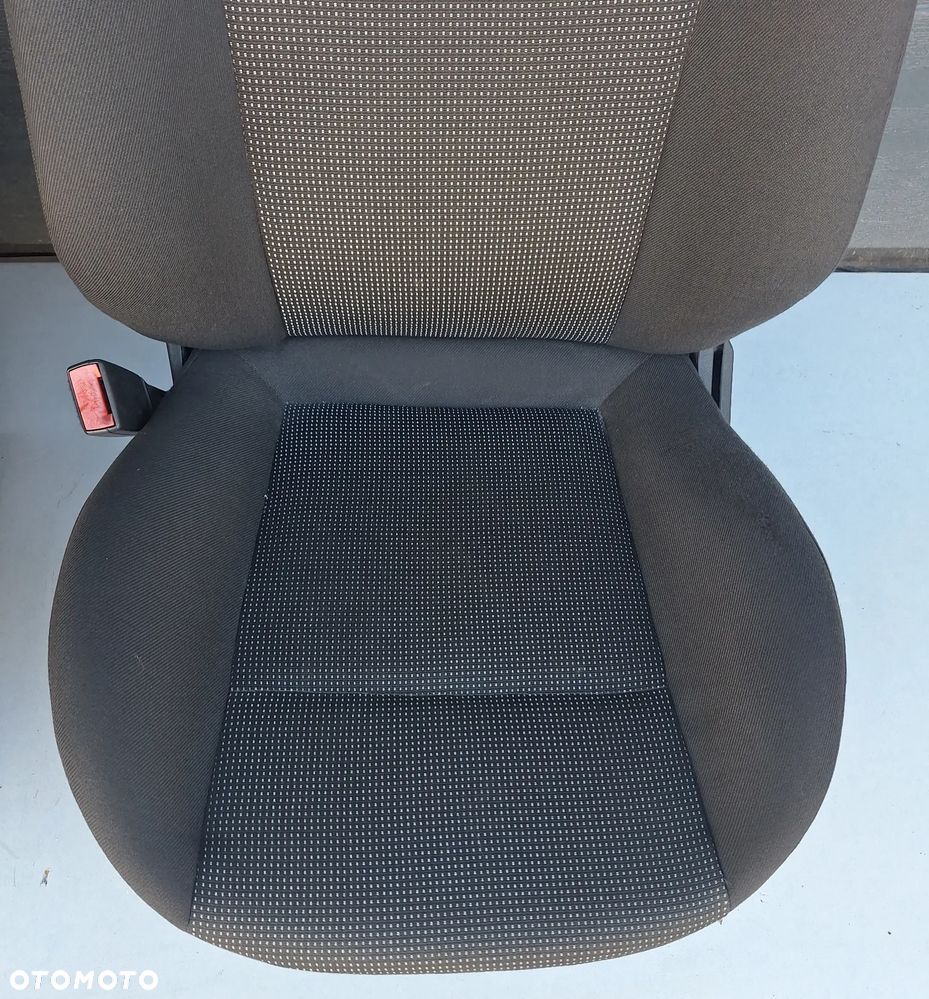 FOTEL PRAWY,  LEWY PRZÓD OPEL ASTRA H,/III 5 DRZWIOWA - EUROPA - 9
