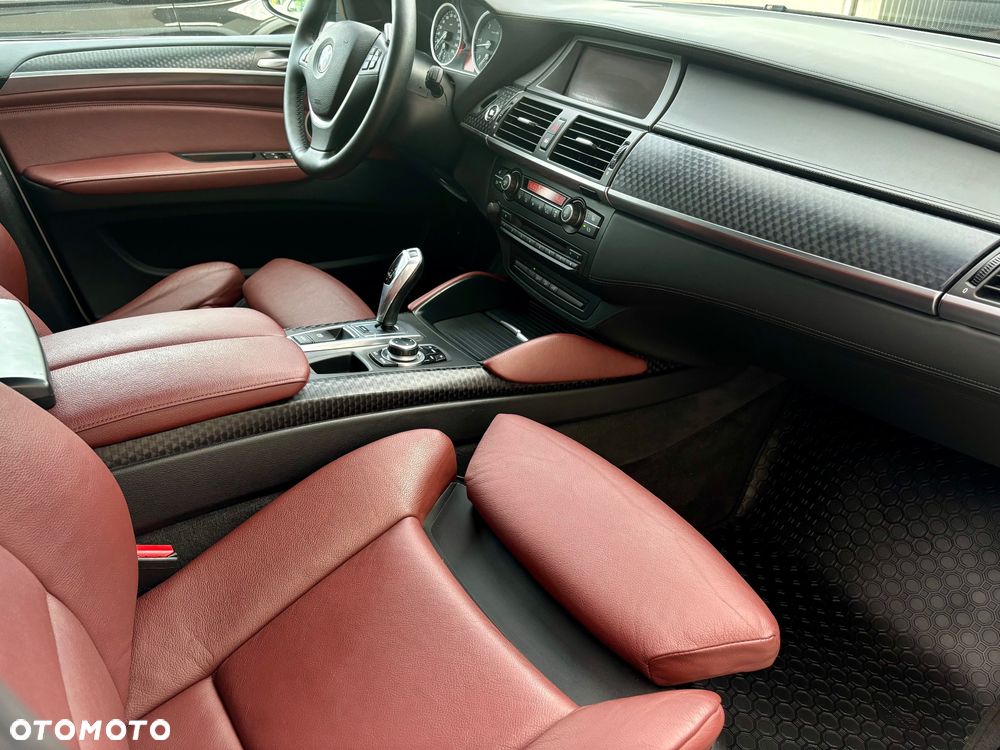 BMW X6 - 22