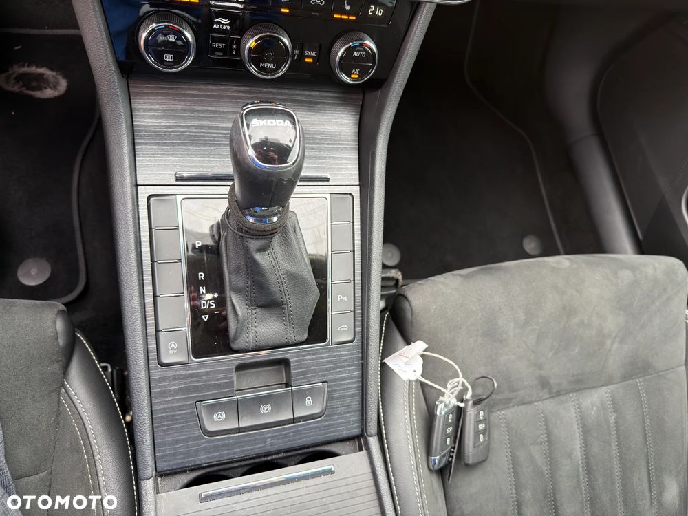 Skoda Superb - 19