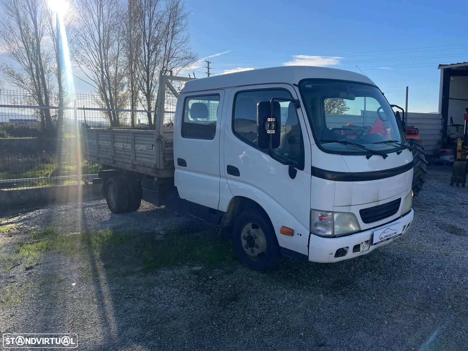 Toyota Dyna 250 2.5D-4D Cab. Dupla c/Báscula - 5