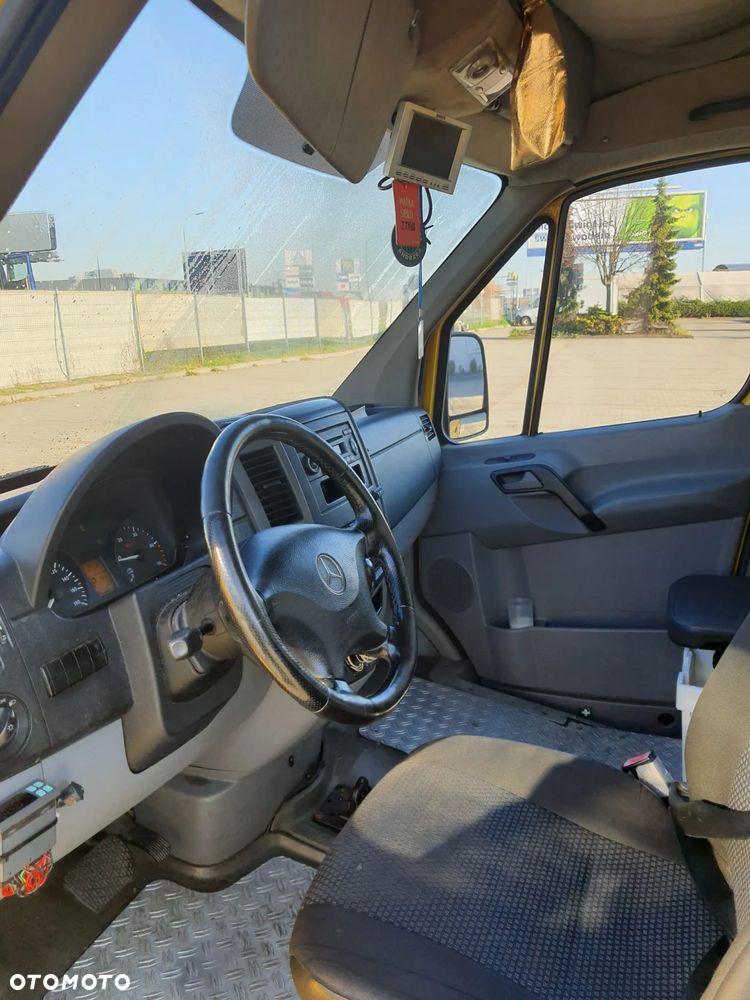 Mercedes-Benz SPRINTER - 5