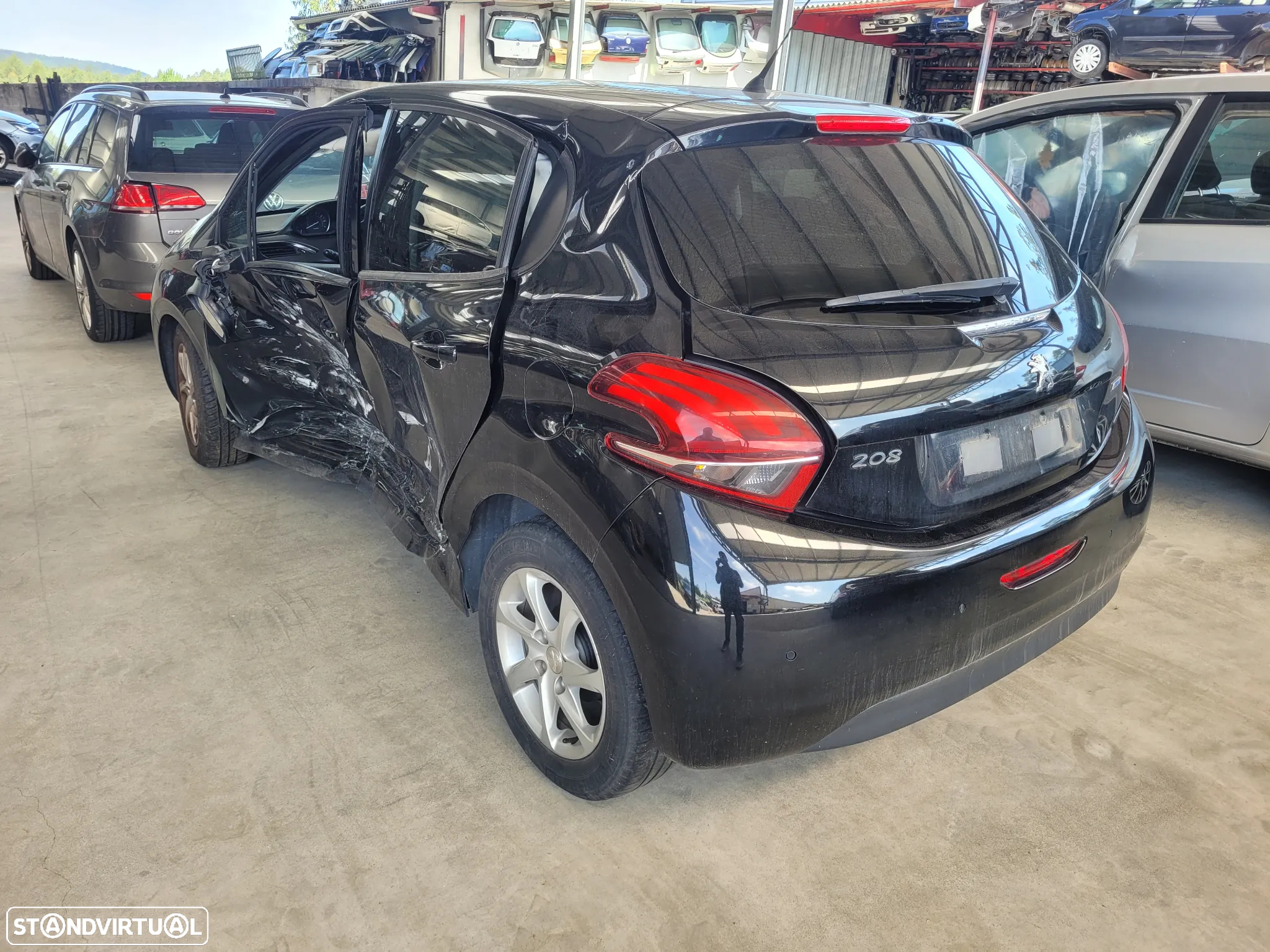 Peugeot 208 2017 para peças - 2