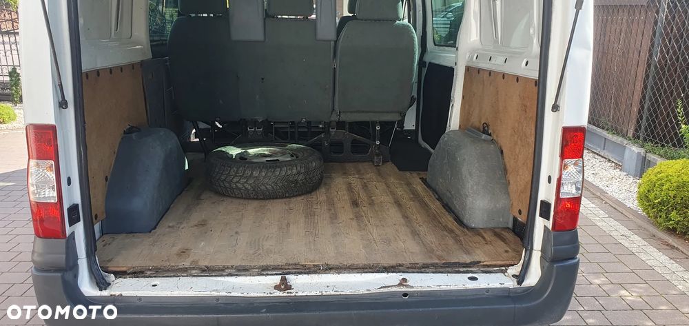 Ford Transit - 10