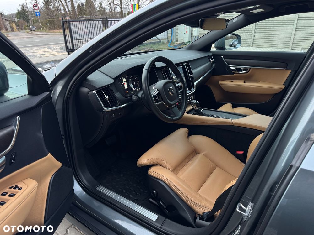 Volvo V90 Cross Country D4 AWD Geartronic Pro - 7