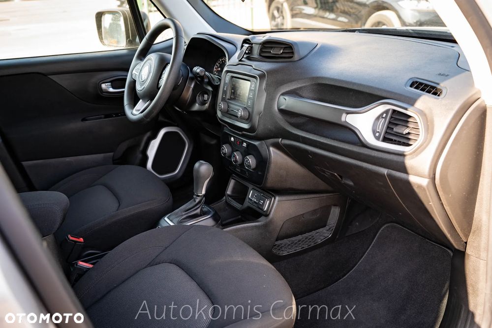 Jeep Renegade - 14