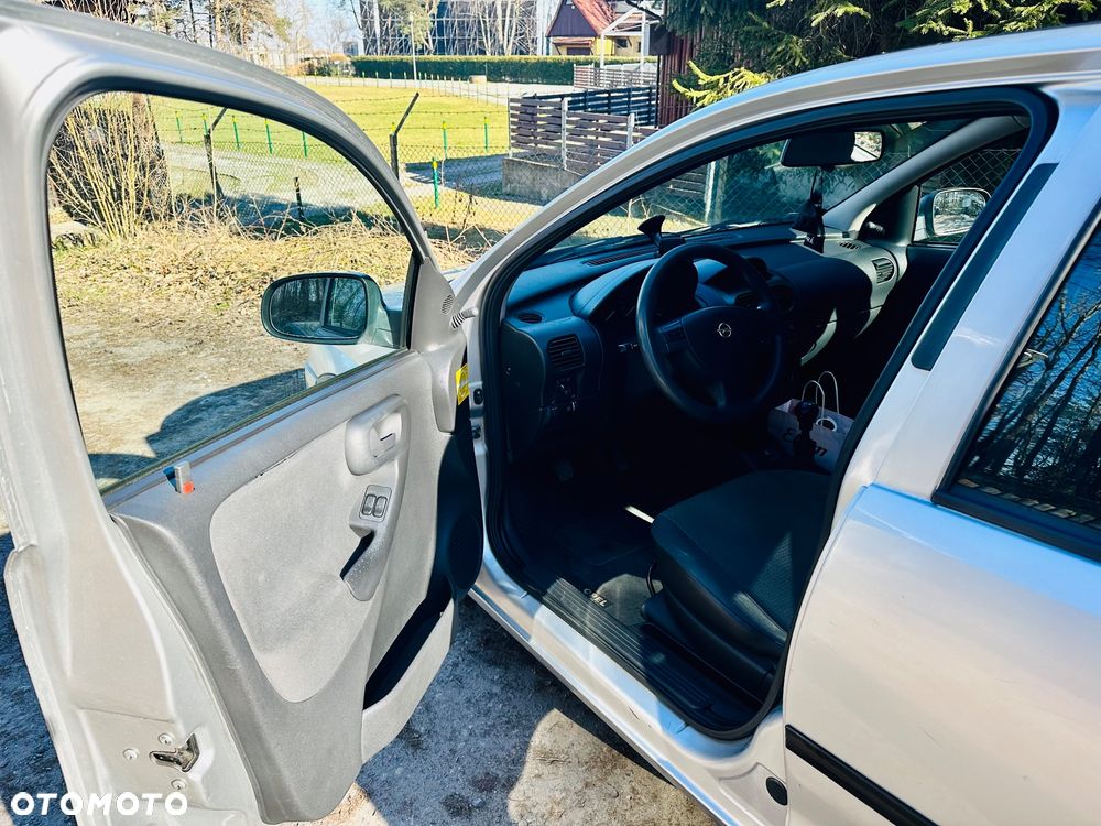 Opel Corsa 1.2 16V Comfort - 7