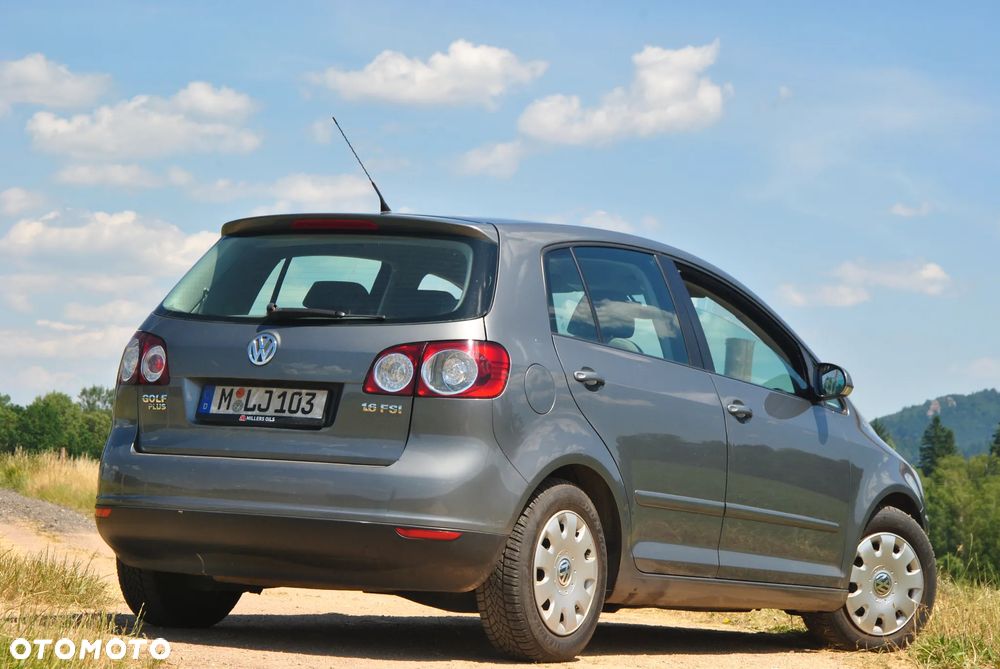 Volkswagen Golf Plus 1.6 FSI Comfortline - 27