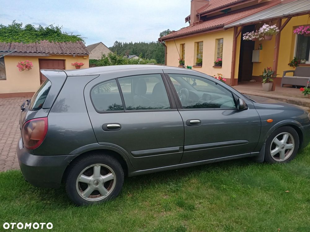 Nissan Almera II 2.2 dCi Acenta - 4