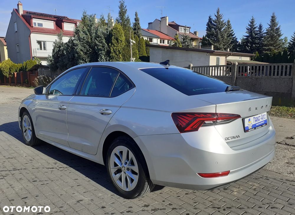 Skoda Octavia 1.5 TSI ACT Ambition - 3
