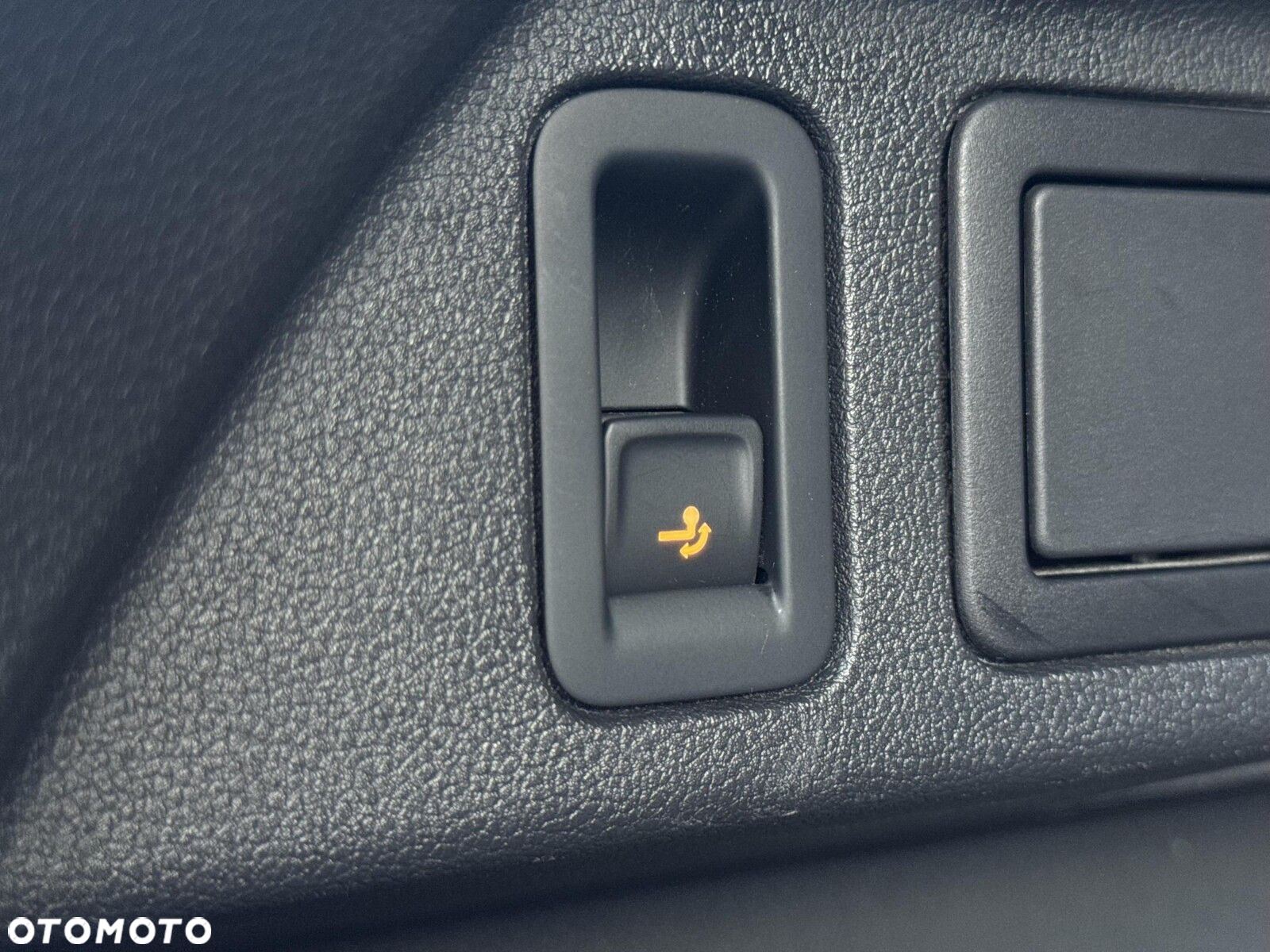 Volkswagen Tiguan - 33