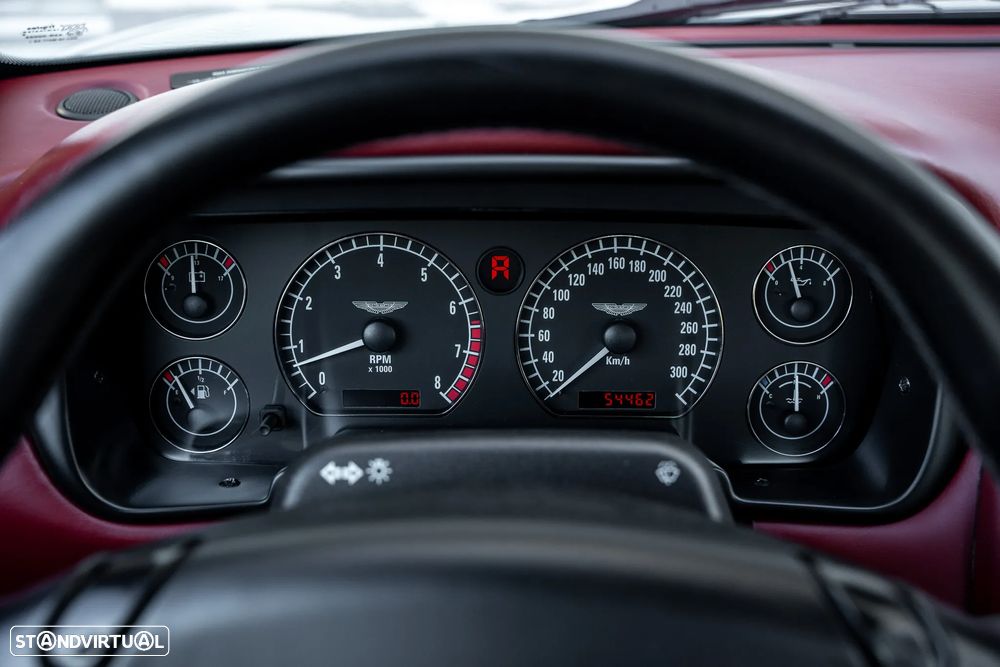 Aston Martin DB7 Vantage Coupé - 14